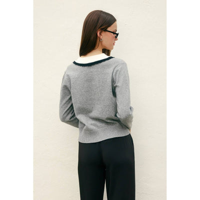 Varnia V-Neck Sweater