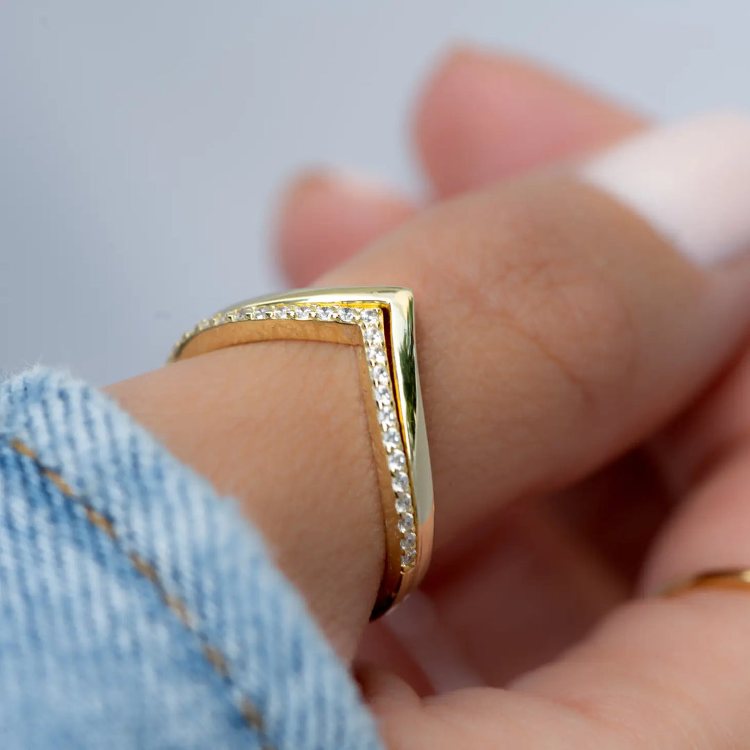 Chevron Ring