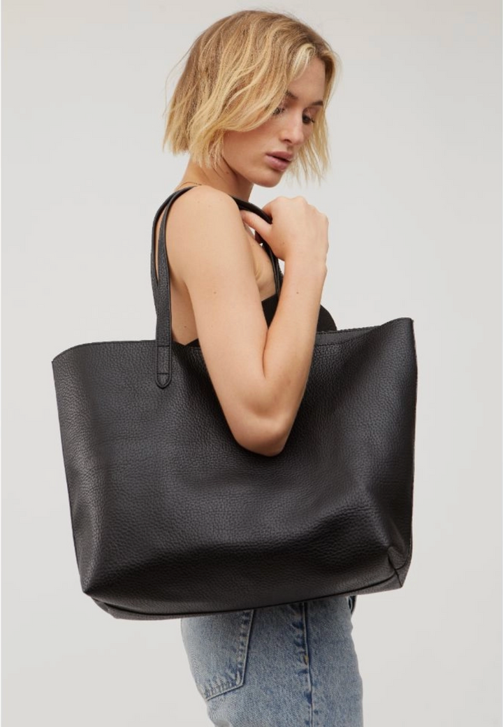 Sully Tote