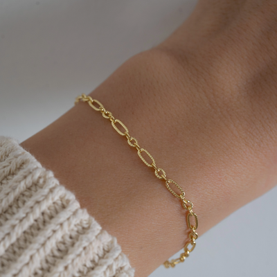 Textured Chain Bracelet