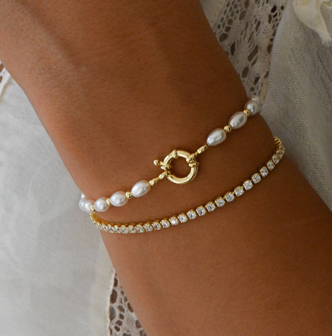 Pearly Bracelet