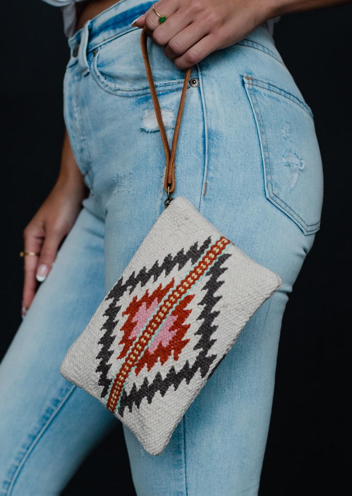 Shani Wristlet