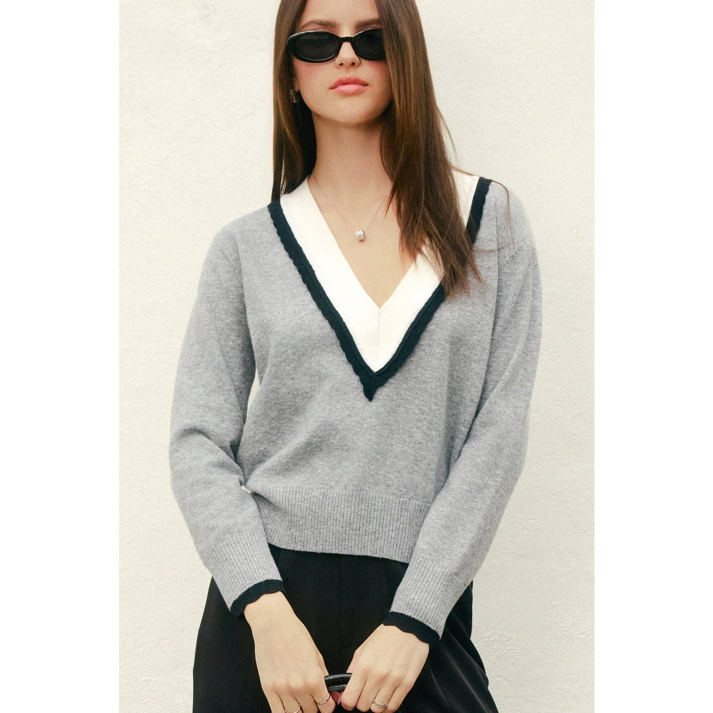 Varnia V-Neck Sweater