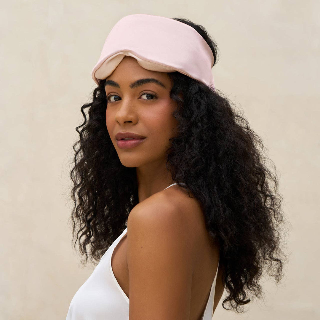 The Contour Pillow Eye Mask