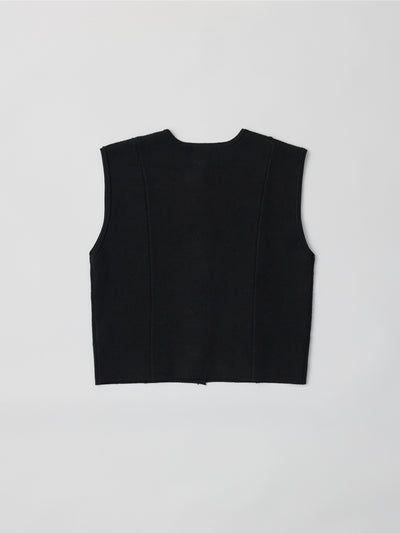 Karla Vest