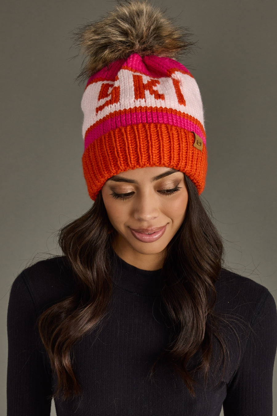 SKI Hat with Pom Orange/Pink