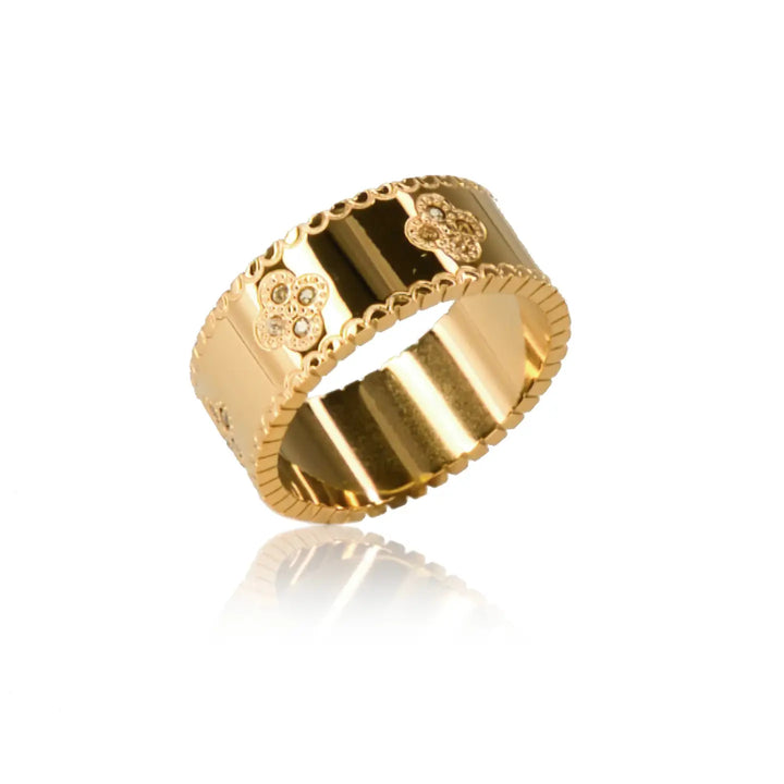 Gracie Clover Ring